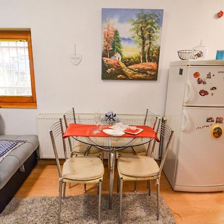 Blacksmith Apartment + Free Private Parking SJJ Buitenkant foto